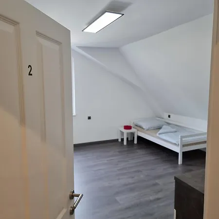 Rentcenter79 Séjour chez l'habitant *